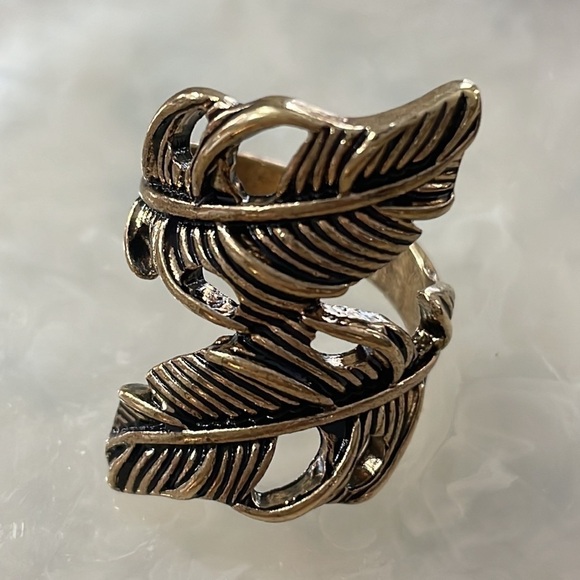 Bohemian Feather Wrap Womens Ring - Picture 15 of 16